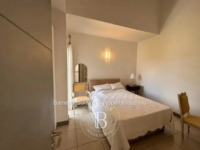MOKA / HELVETIA - Beautiful Duplex for Rent - 258 m²