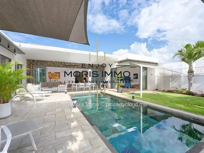Superbe Villa Moderne avec Piscine – À vendre  à Cap Malheureux