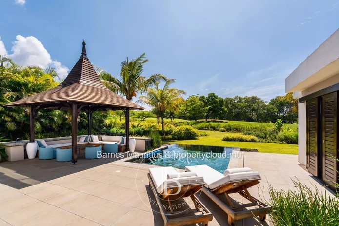 BEL OMBRE - VEFA - Villa sur un terrain de golf - 4 chambres