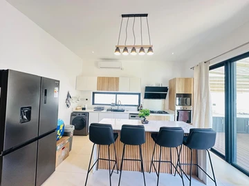 3 Bedroom Townhouse, Duplex
