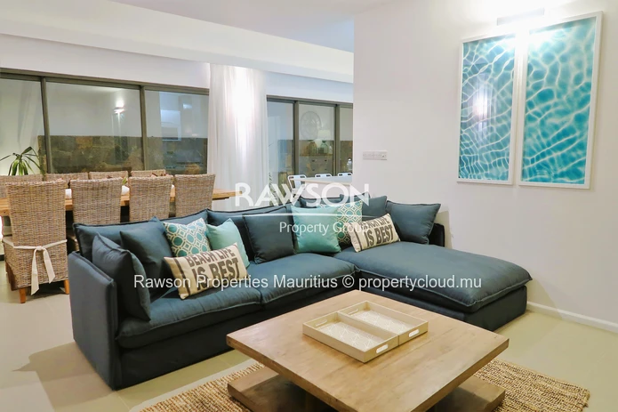 Townhouse Meublée De 3 Chambres | Jardin & Piscine | Mont Choisy | Mi Août 2026