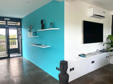 35 Bedroom Hotel