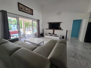4 Bedroom Villa