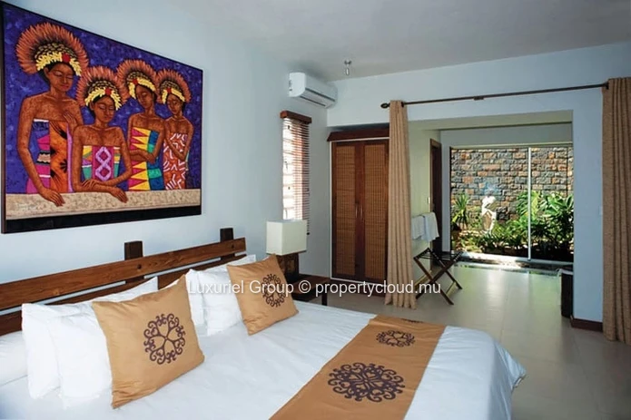 Exclusive Beachfront Villa For Rent – Pointe Aux Canonniers, Mauritius