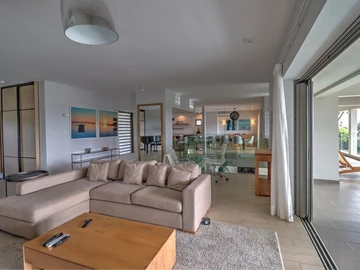 4 Bedroom Apartment