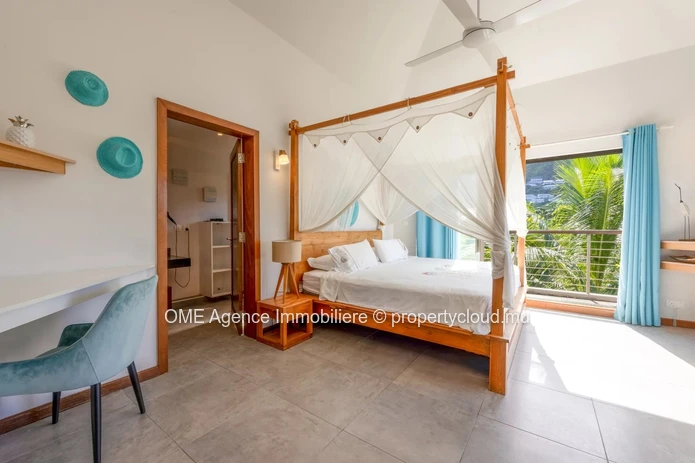 LA PRENEUSE - Your private oasis: Stunning 5-bedroom villa