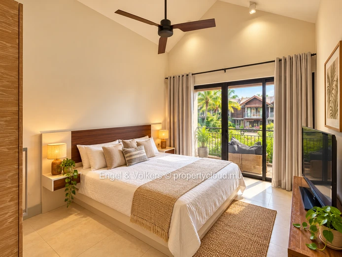 Waterfront Living at La Balise Marina – 3-Bedroom Duplex