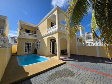 3 Bedroom Villa