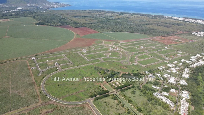 FLIC EN FLAC - Terrain résidentiel  771 m² avec vues mer