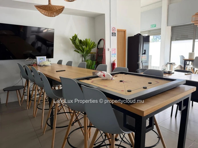 Commercial space for rent in Quatre-Bornes