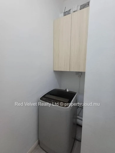 Appartement de 2 chambres + bureau à louer à Sodnac, Quatre Bornes
