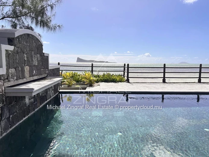 Beachfront Duplex in Cap Malheureux