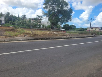Commercial Land