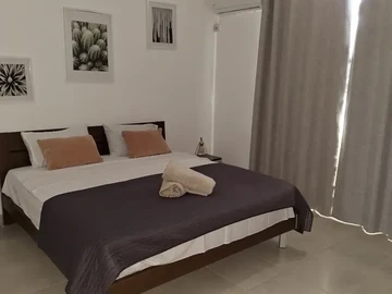 4 Bedroom Villa