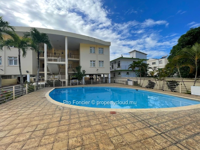 Appartement à louer à Flic-En-Flac - Pied dans l'eau