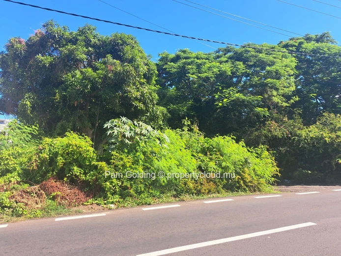 Baie du Tombeau – Land for sale – Pam Golding Mauritius