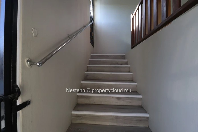 Charming 3-bedroom house with private pool 