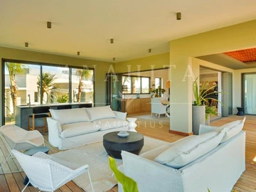 4 Bedroom Villa