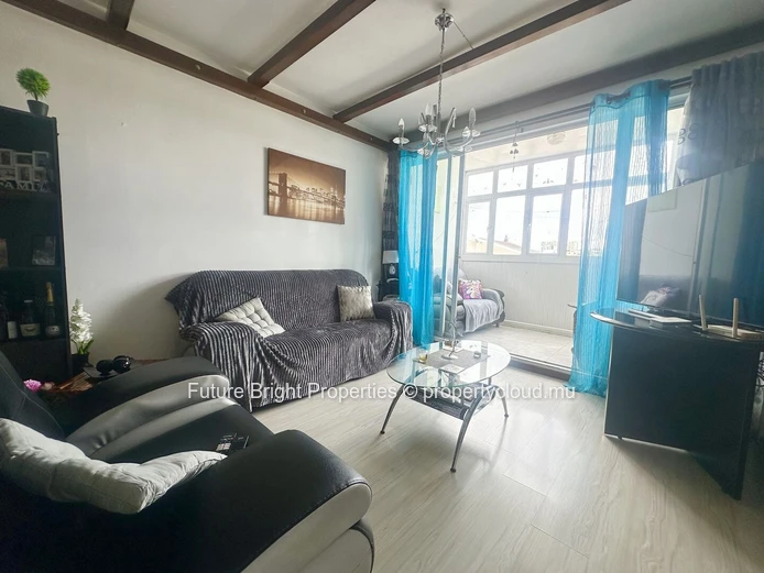 Appartement de 3 chambres à vendre à Sodnac – 101 m²