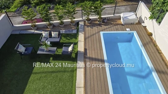 Fully Furnished 3-Bed Villa with a Private Pool | Near the Beach | Cap Malheureux