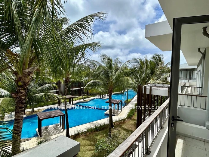 JINVESTY : Penthouse 2 chambres avec piscine Golf MONT CHOISY 790K€
