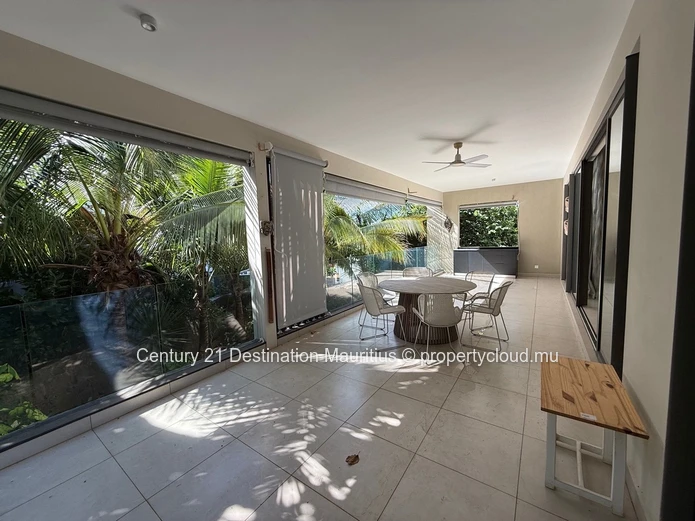 PRICE REDUCED | Rare Private Garden Apartment at Le Savoy - Foreign Buyers Welcome