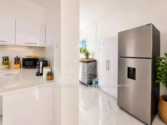 Modern & Secure Villa with Private Pool – Petite Rivière Noire