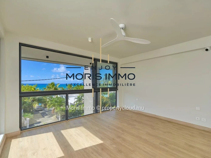 Exceptional sea view duplex apartment for sale in Pointe aux Canonniers