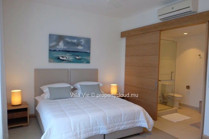 Péreybère - Spacious 3-bedroom duplex with private pool