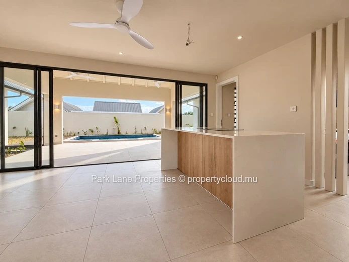 Toute nouvelle villa avec vue imprenable sur les montagnes