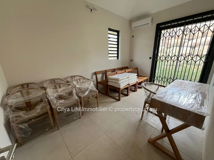 Brand New House with Pool for Sale – Belle Vue Harel Hillside 2