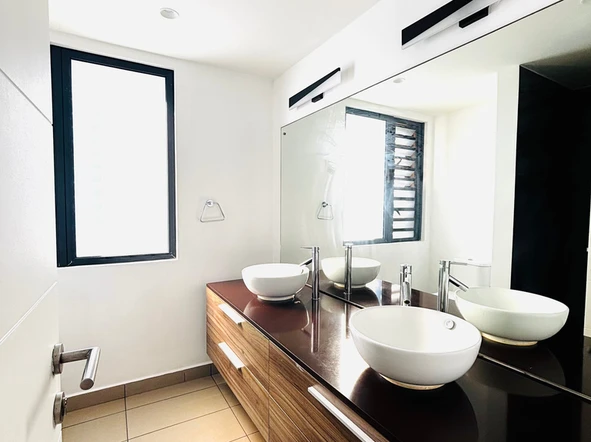 Townhouse, Duplex de 3 Chambres