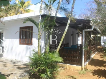 BLUE BAY - House with access to the sea - 2 bedrooms