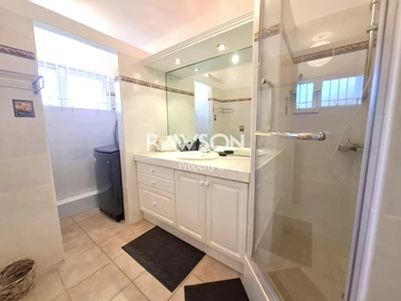 3 Bedroom Townhouse, Duplex