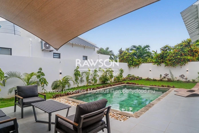 3 En-Suite Bedroom Villa | Private Pool | Garden | Mont Mascal, Petit Raffray