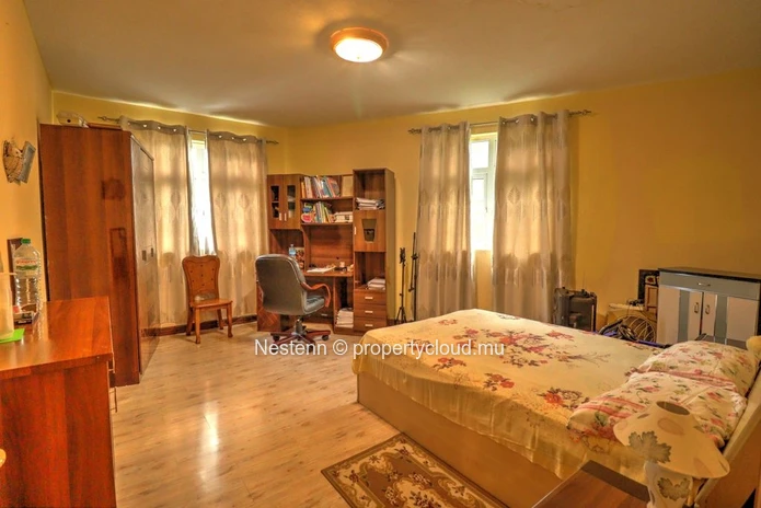 Spacious family house - St Paul
