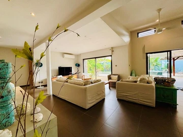 3 Bedroom Villa