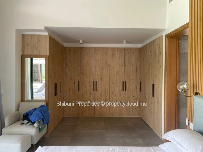 Villa d’Exception de 4 Chambres à Vendre à Pereybere – Un Refuge Luxueux à Deux Pas de la Plage
