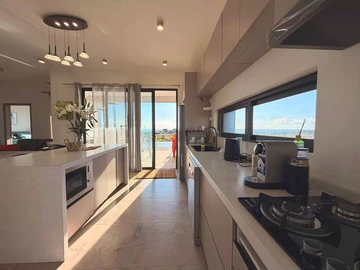 5 Bedroom Villa