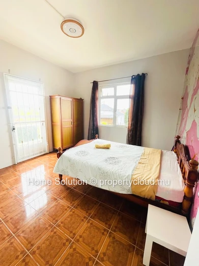 Charming 3-bedroom apartment