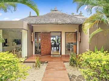 5 Bedroom Villa