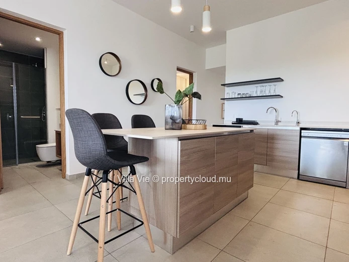 Péreybère - 3-bedroom penthouse with private pool in a secured residence