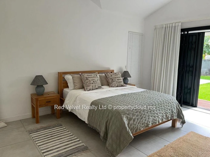 Exclusive 3-Bedroom Villa for Rent in Tamarin