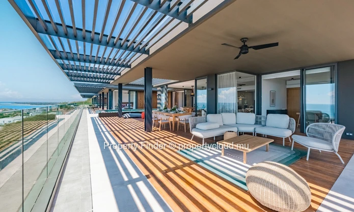 For Sale – 4-Bedroom Luxury Sea-View Villa | Tamarin, Black River