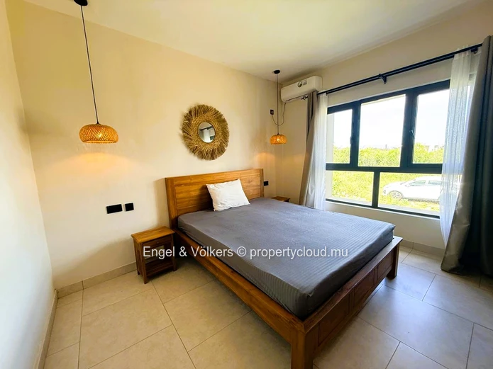 Brand-New 4-Bedroom Townhouse for Rent in Pereybere