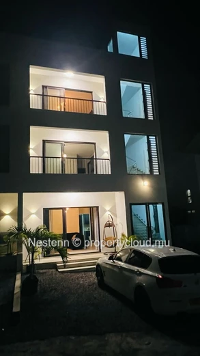 Appartement moderne au rez-de-chaussée à Coeur de Ville, Grand Baie