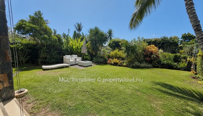 Luxury 3-Bedroom Apartment Available for Foreign Buyers in Azuri
