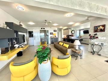 Appartement de 3 Chambres