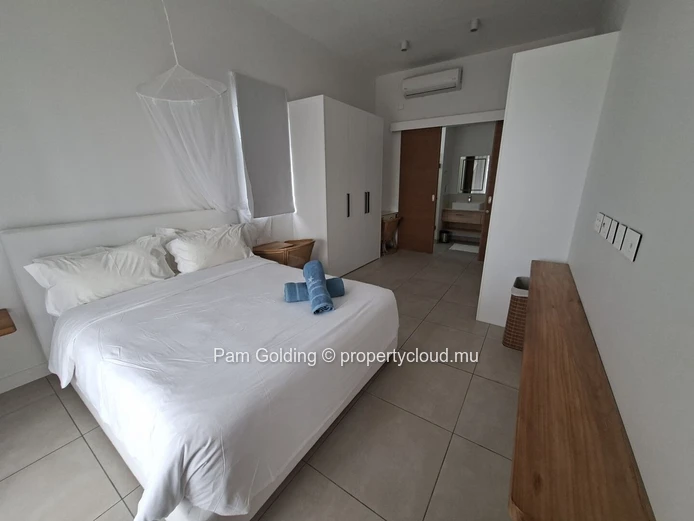 Grand Gaube – Penthouse à louer – Pam Golding Mauritius
