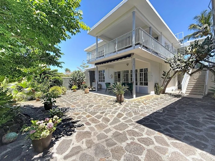 Maison à Roche Noires, à quelques pas de l'océan